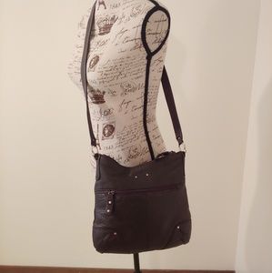 Stone Mountain crossbody